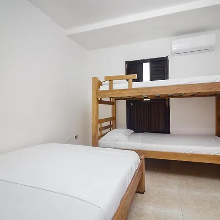 Vivienda Turistica Palmas *