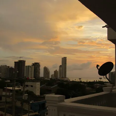 Vivienda Turistica Palmas Apartamento *
